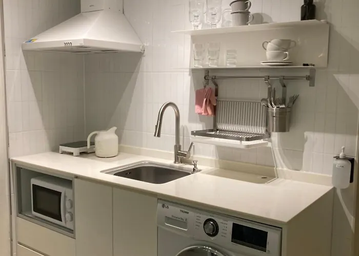 Apartment Calm&jay Quiet Local Hongdae Seoul