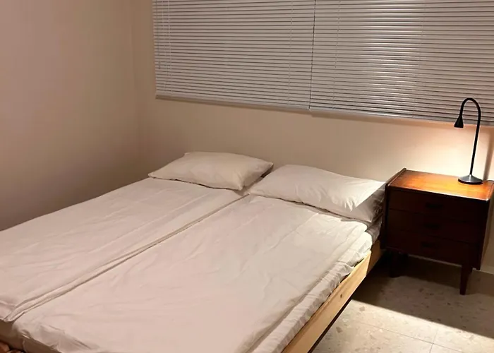 Calm&jay Quiet Local Hongdae Apartment *