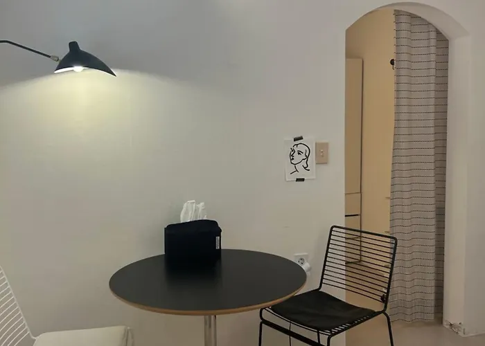 Calm&jay Quiet Local Hongdae Apartment