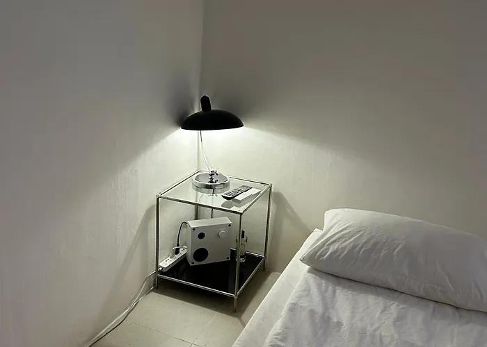 Calm&jay Quiet Local Hongdae Apartment
