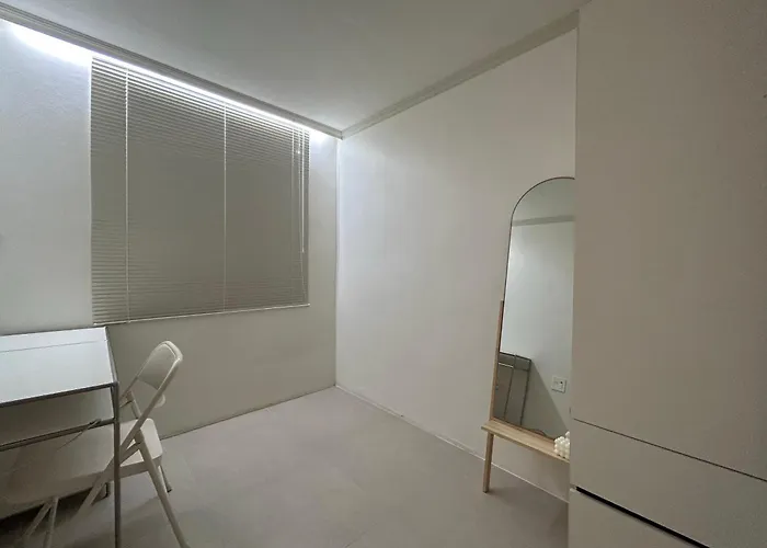 Apartment Calm&jay Quiet Local Hongdae