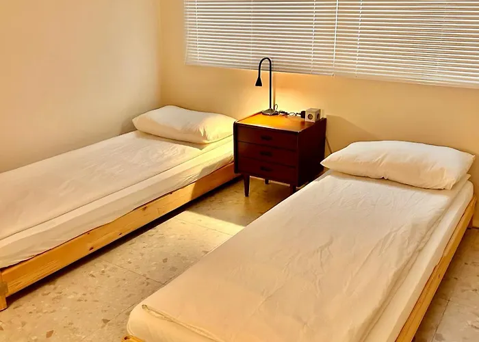 Calm&jay Quiet Local Hongdae Apartment Seoul